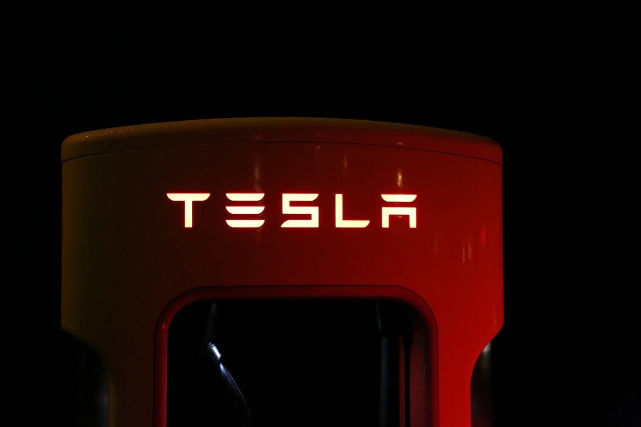 Why Apple Will Never Buy Tesla: Autonomous Vehicles 101