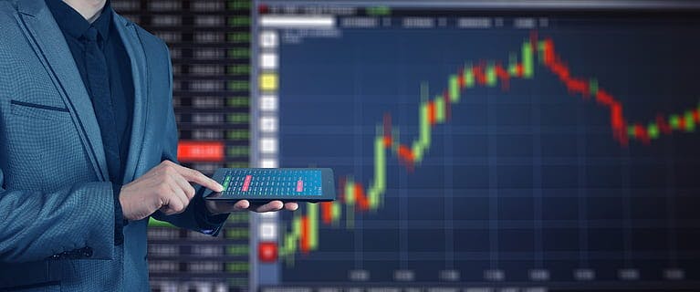 Playing Defense With Cloud Software Stocks