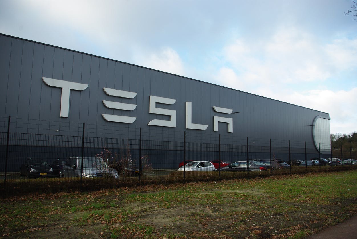 Tesla Stock: What You Need To Know About Q1 Earnings